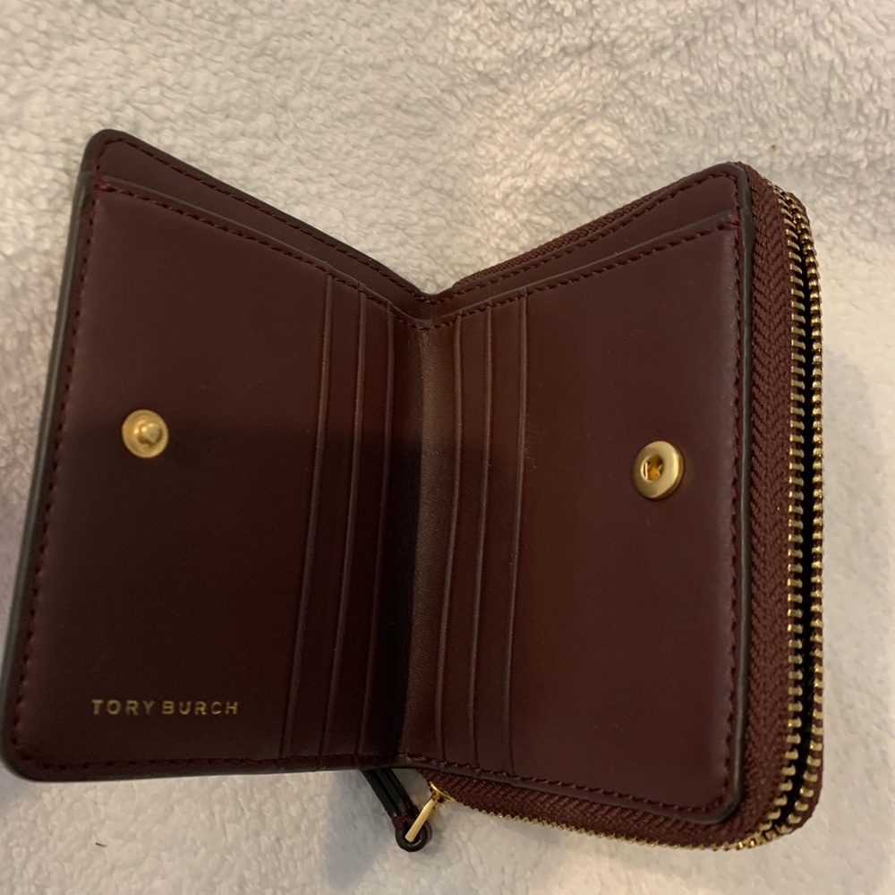 🛑SOLD🛑Tory Burch mini wallet - Picture 2 of 3